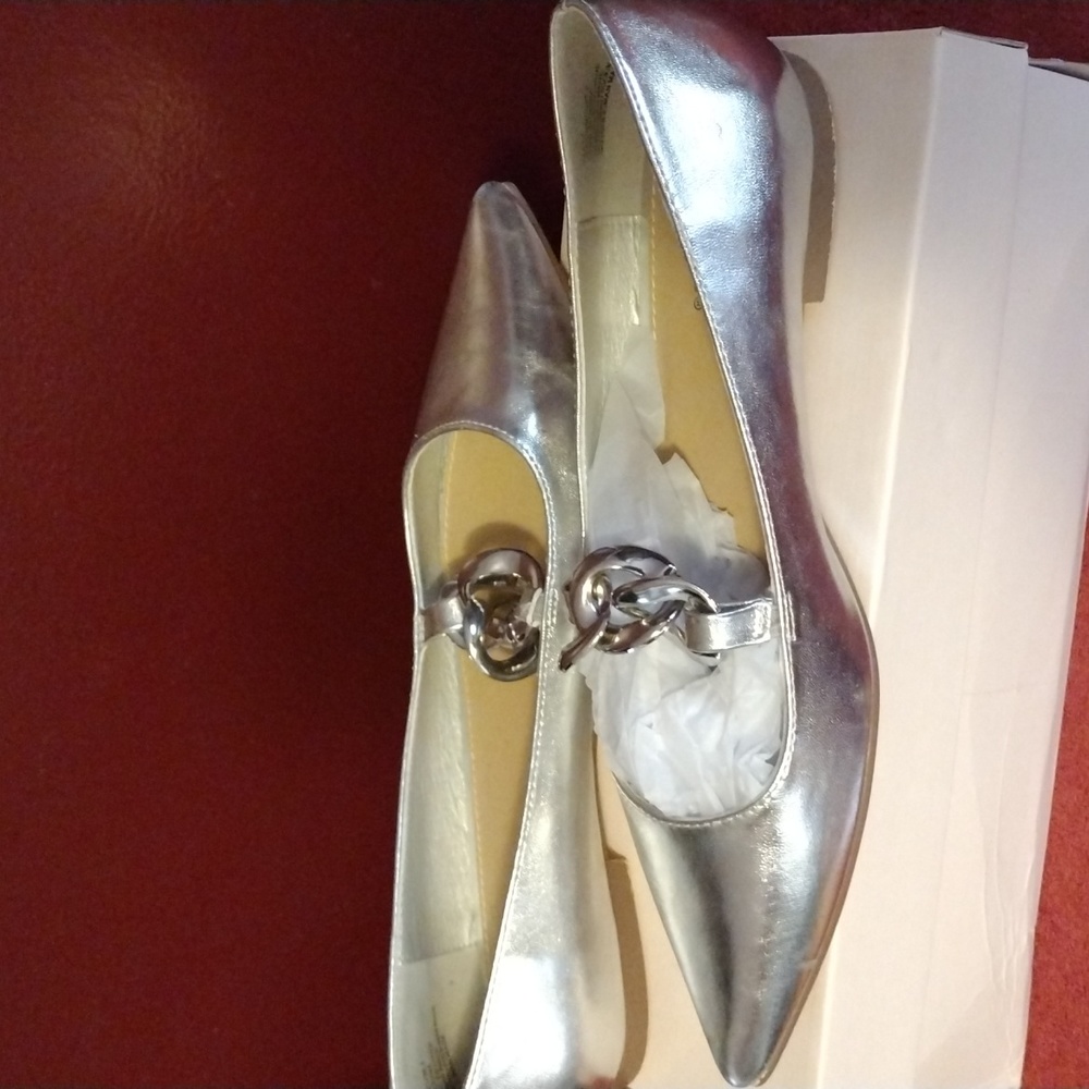 Just Fab flats